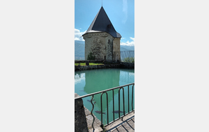 6820557ac0b9c_Douvechateau052025.jpg